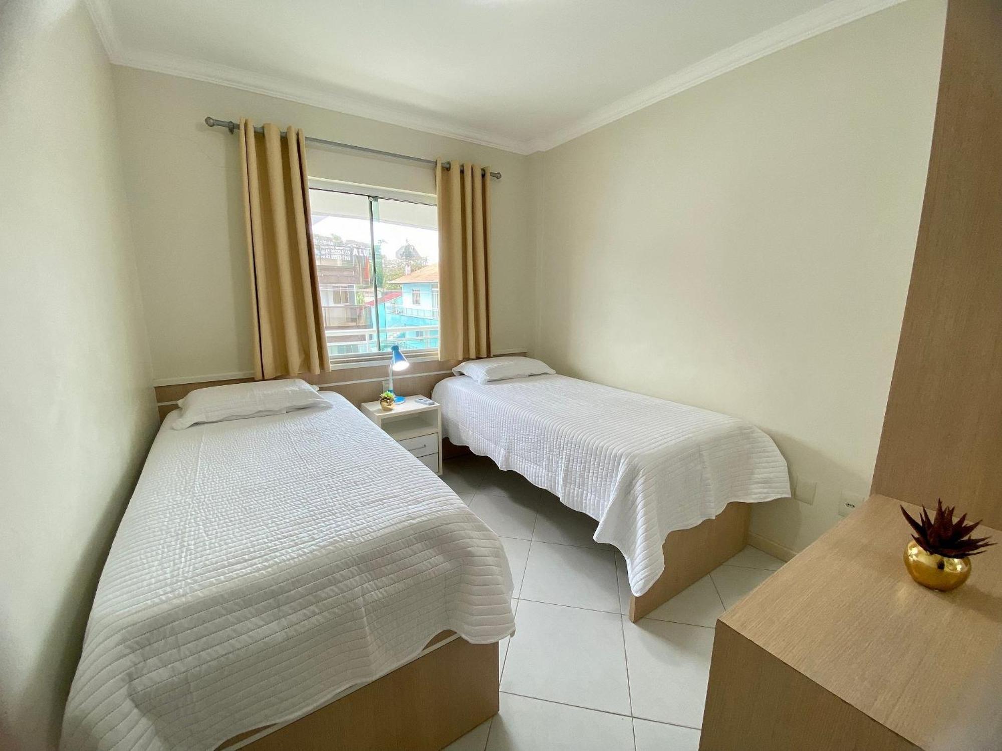 Res. Nona Martha Apartment Bombinhas Ngoại thất bức ảnh